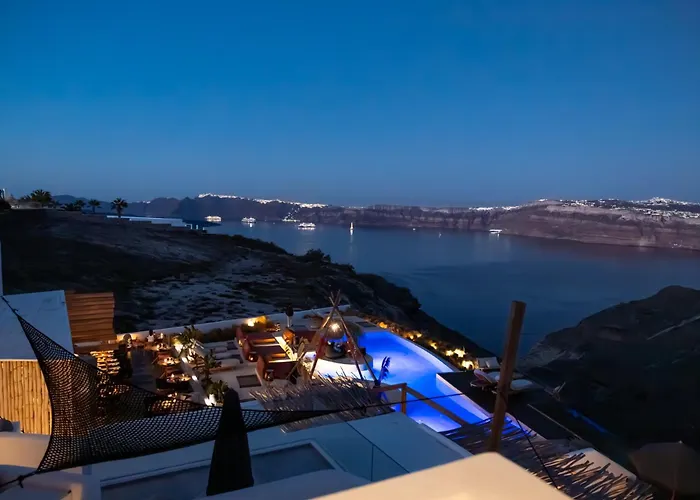 Hotel Divino Caldera 3*