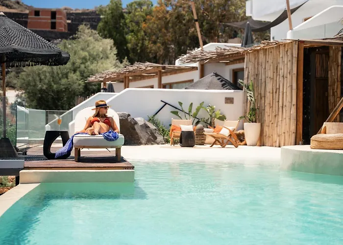 Hotel Divino Caldera 3*