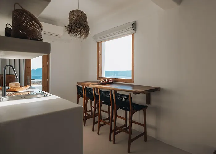 Divino Caldera Hotel Akrotírion