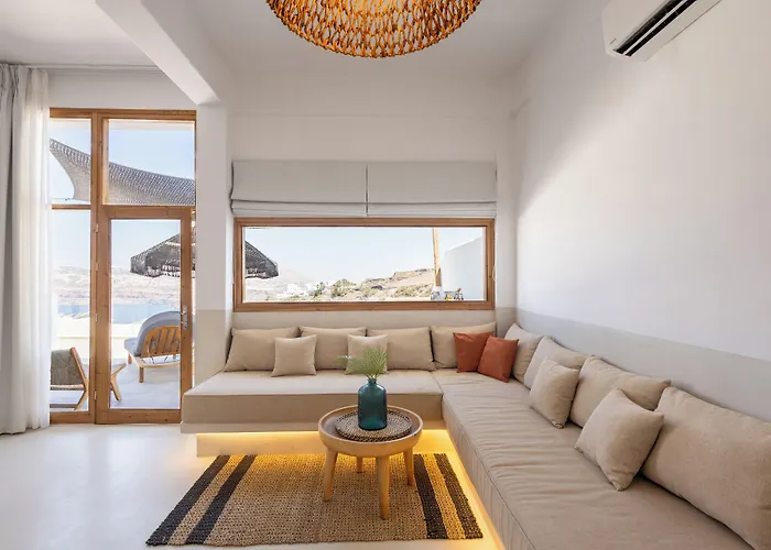 Divino Caldera Akrotírion