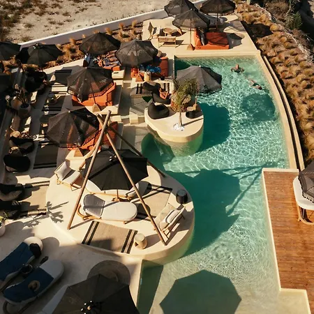 Hotel Divino Caldera *