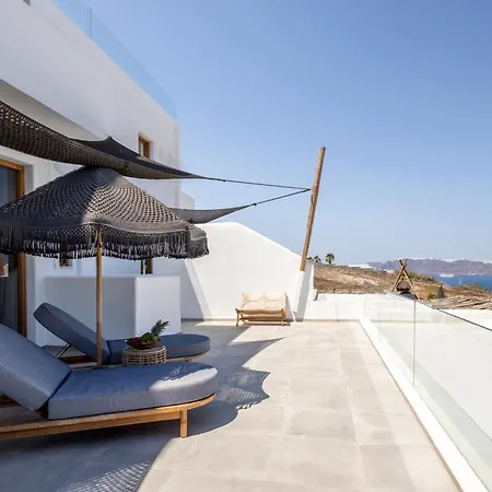 Divino Caldera Hotel *