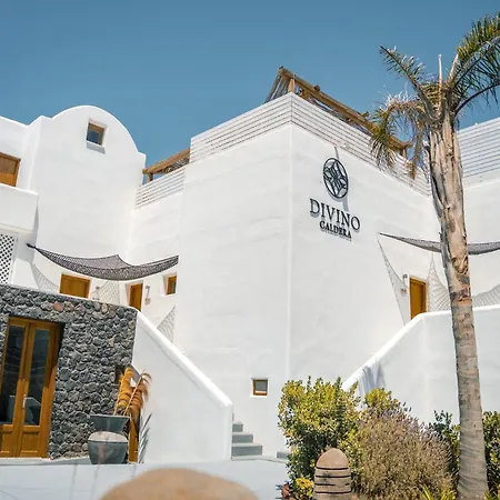 Divino Caldera Hotel